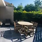 Tamarisk - + Box Holiday home