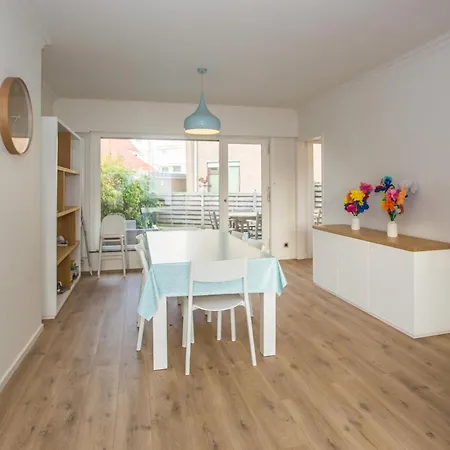 Tamarisk - + Box Holiday home *